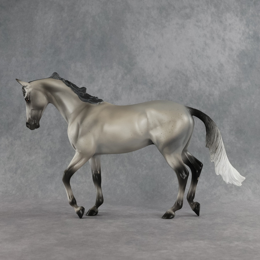 Victor OOAK Thoroughbred by Anna Rieck SHCF26