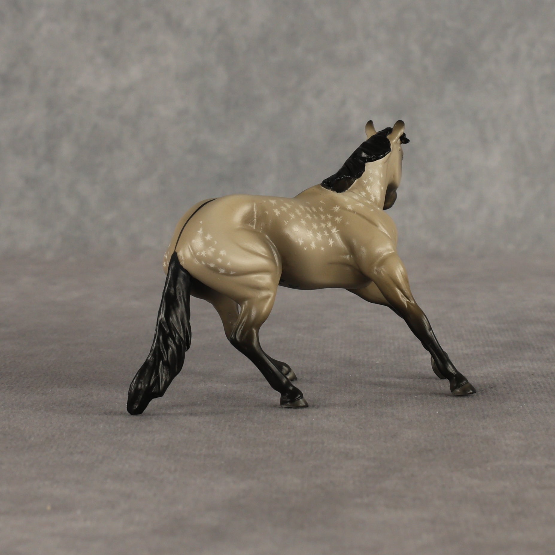 Waffle Cone OOAK Chip Cutting Horse by Madi Wiseman EQ26