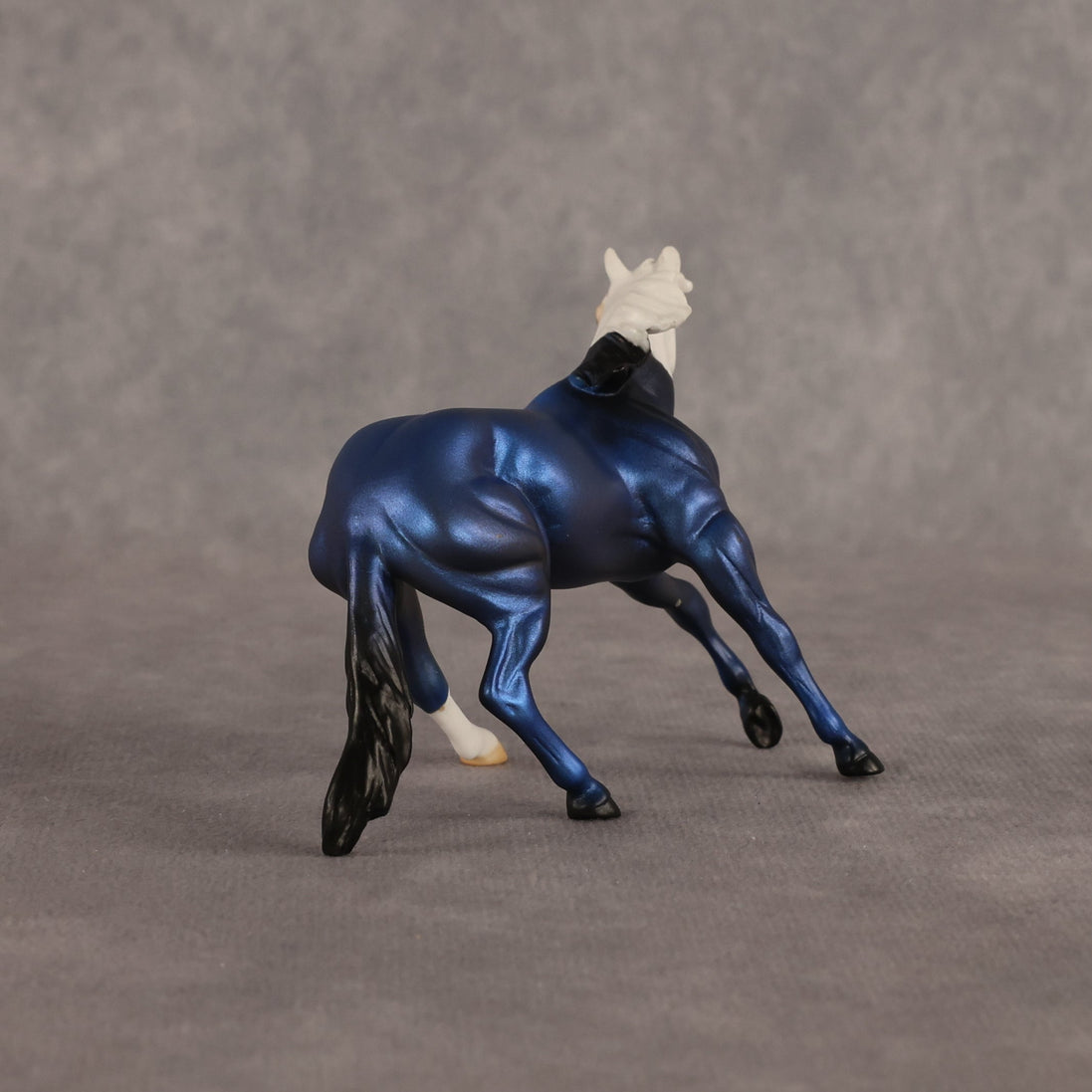 Whispering Space OOAK Chip Cutting Horse by Alex Fortman EQ26