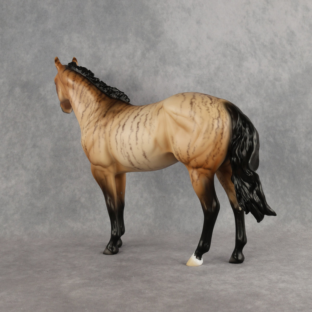 Wild Gossamer LE-15 FCM Ideal Stock Horse by Ellen Robbins YP26