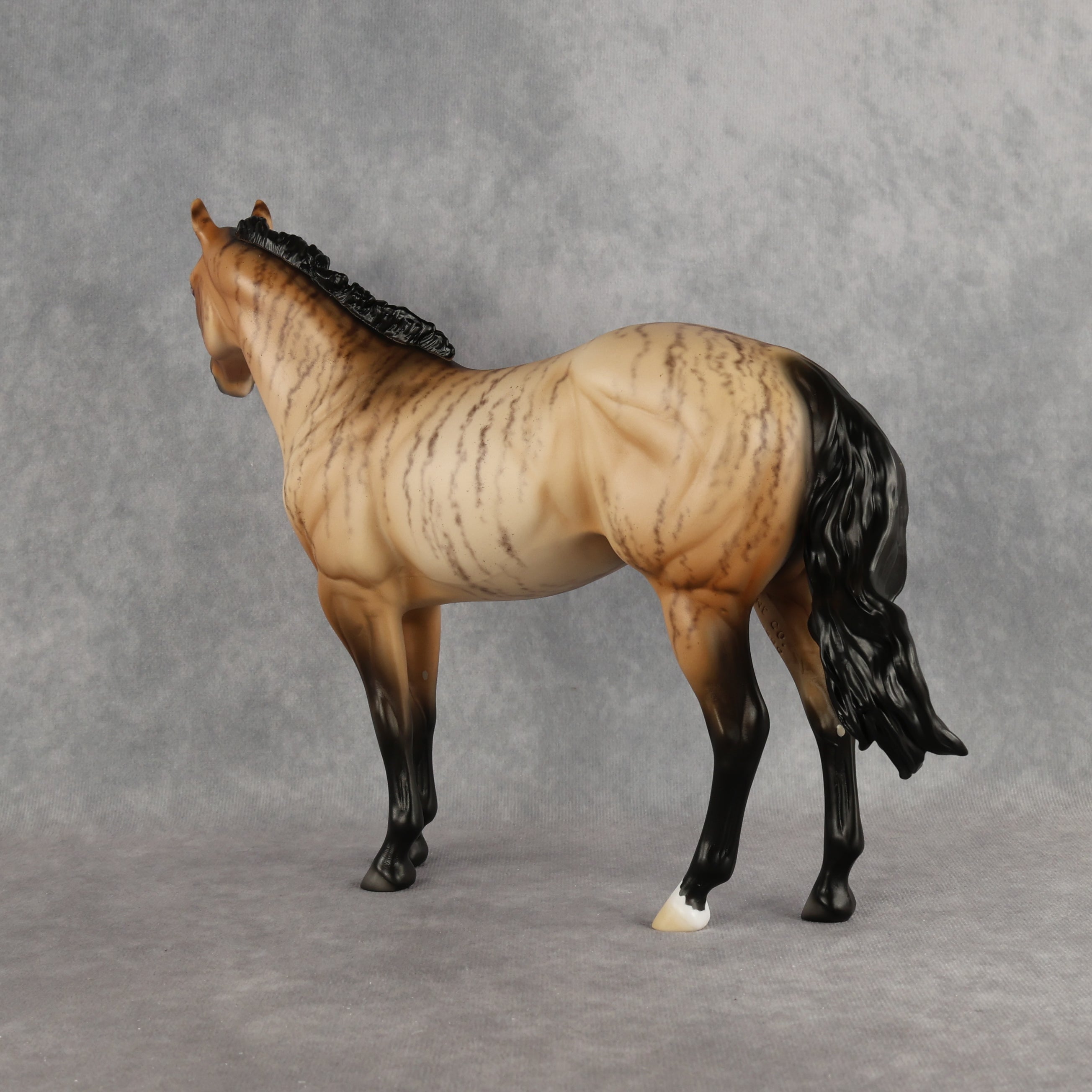 Wild Gossamer LE-15 FCM Ideal Stock Horse by Ellen Robbins YP26