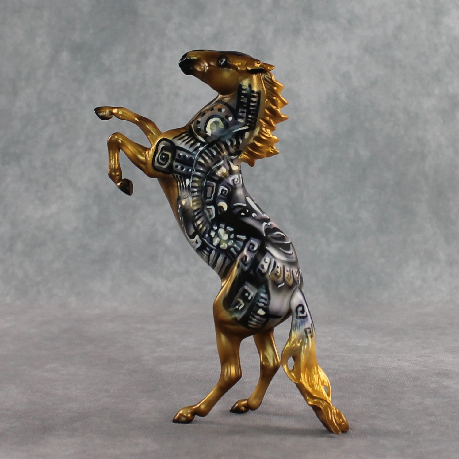 Unu LE-5 Pebble Mustang by Enrique Duarte WC26