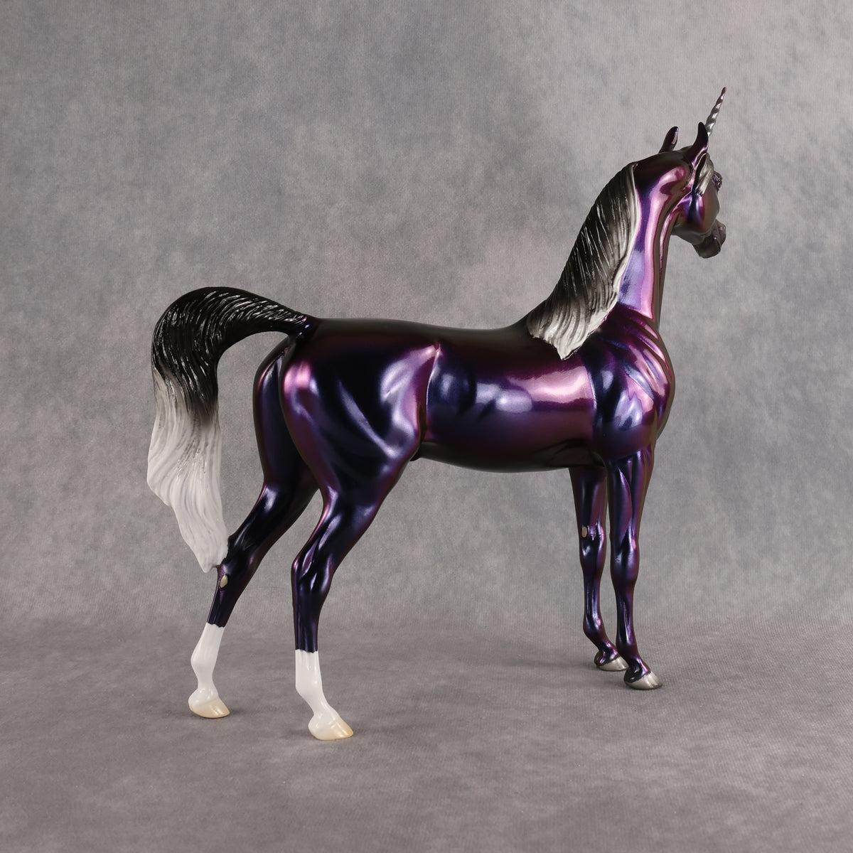 Design-A-Horse Xenochromic SS1026