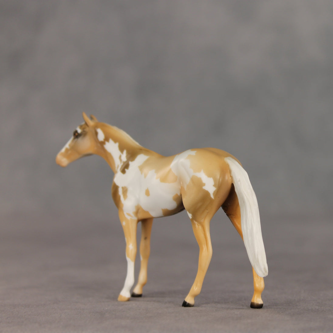 You Are My Sunshine OOAK Chip Thoroughbred  by Anna Rieck VV26