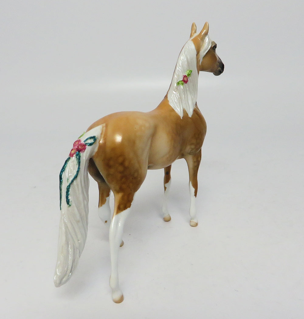 AMERICA-OOAK DAPPLE PALOMINO ANDALUSIAN CHIP EQ 2017