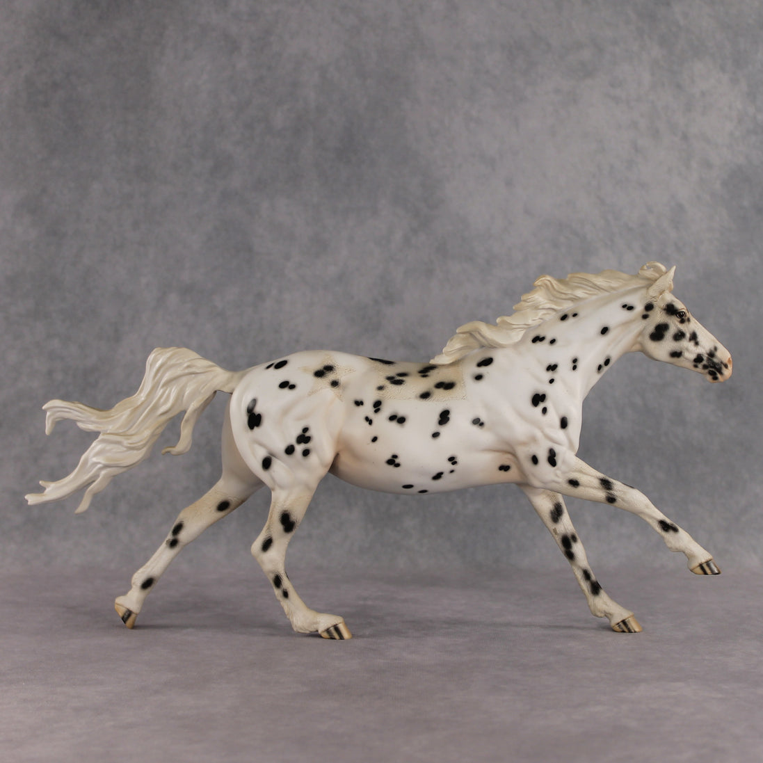 Beanie LE-5 EFCM Volo by Jess Hamill & Kristen Cermele EQ26