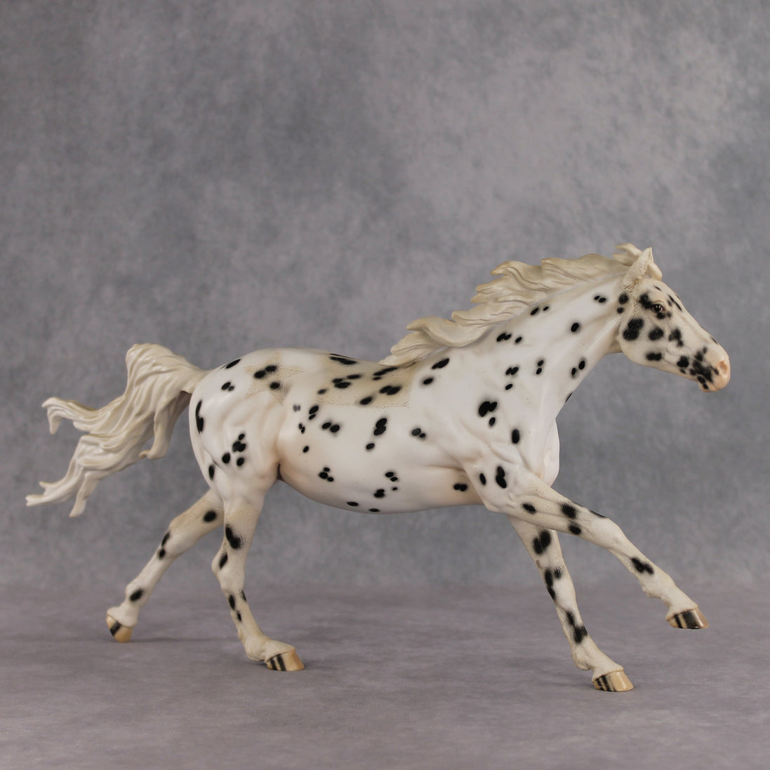 Beanie LE-5 EFCM Volo by Jess Hamill & Kristen Cermele EQ26