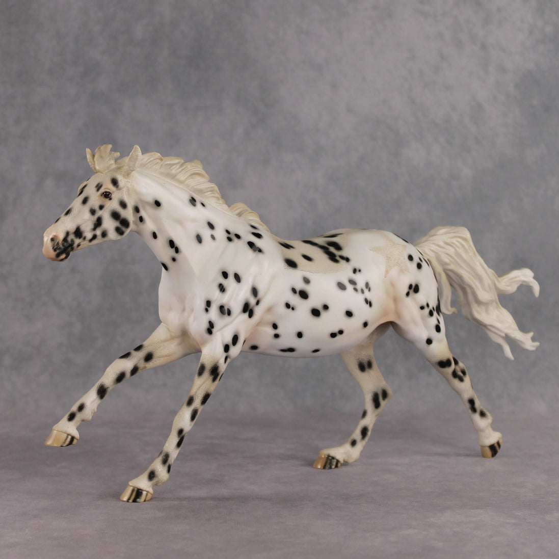 Beanie LE-5 EFCM Volo by Jess Hamill & Kristen Cermele EQ26