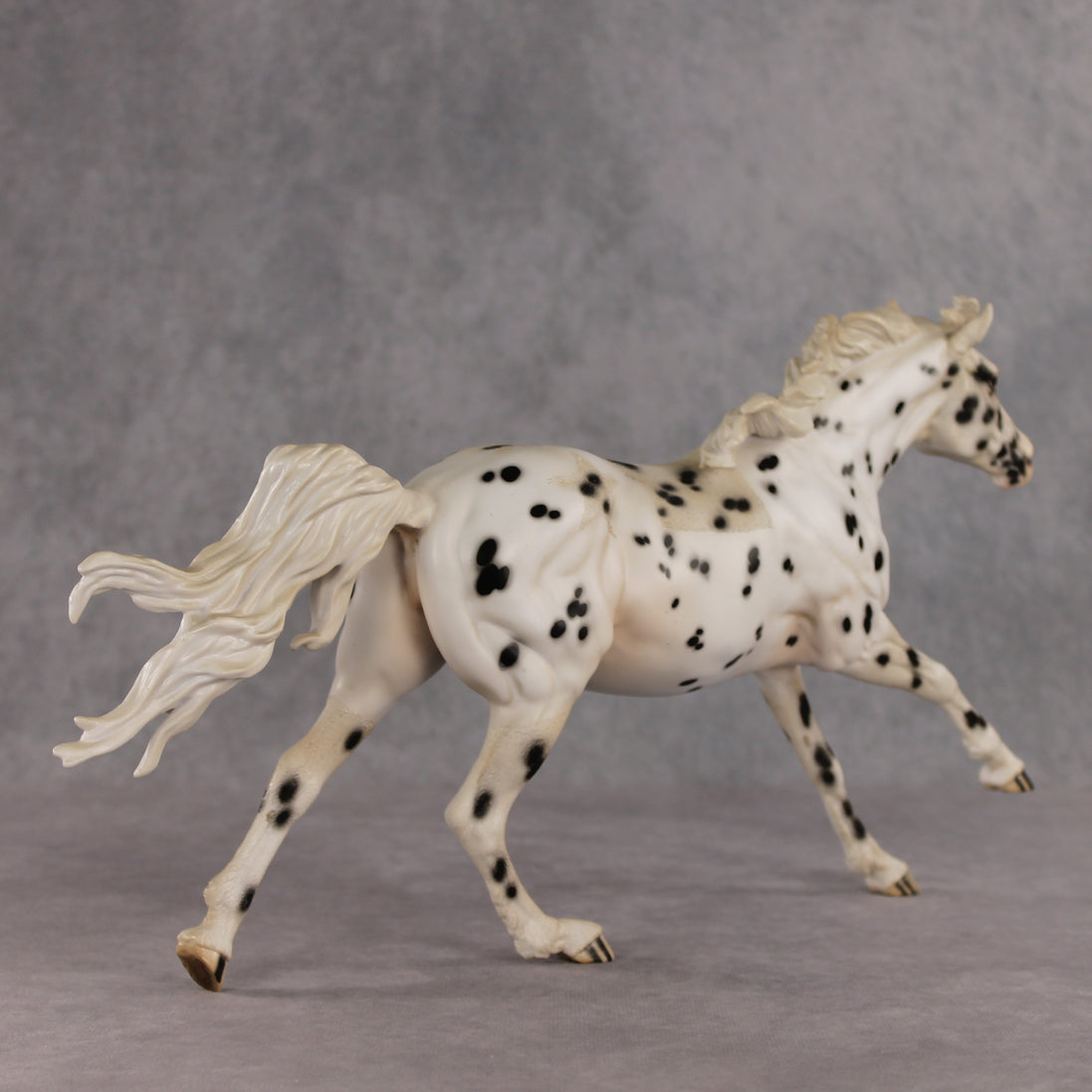Beanie LE-5 EFCM Volo by Jess Hamill & Kristen Cermele EQ26