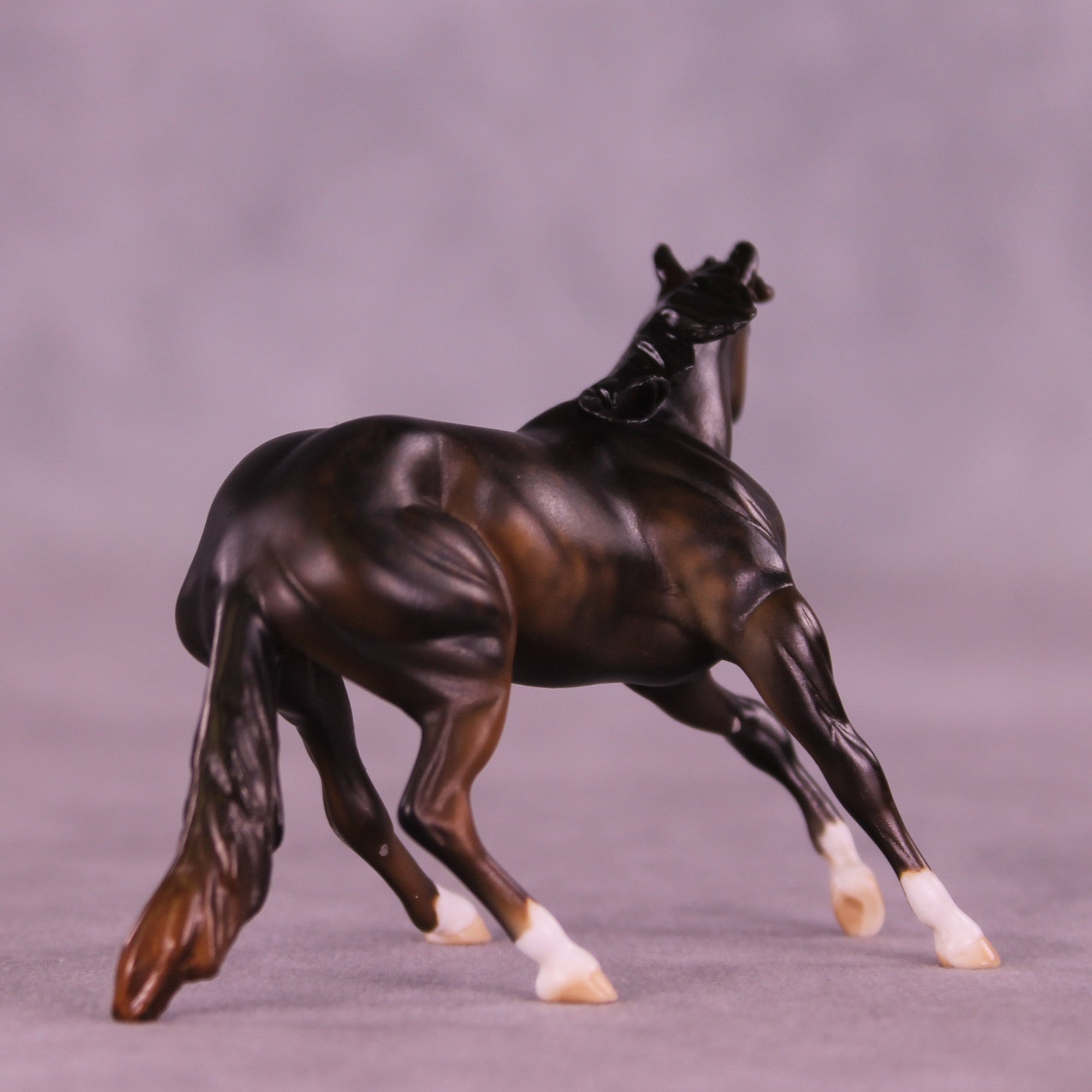 Betwixt OOAK Chip Cutting Horse by Julie Keim HS25