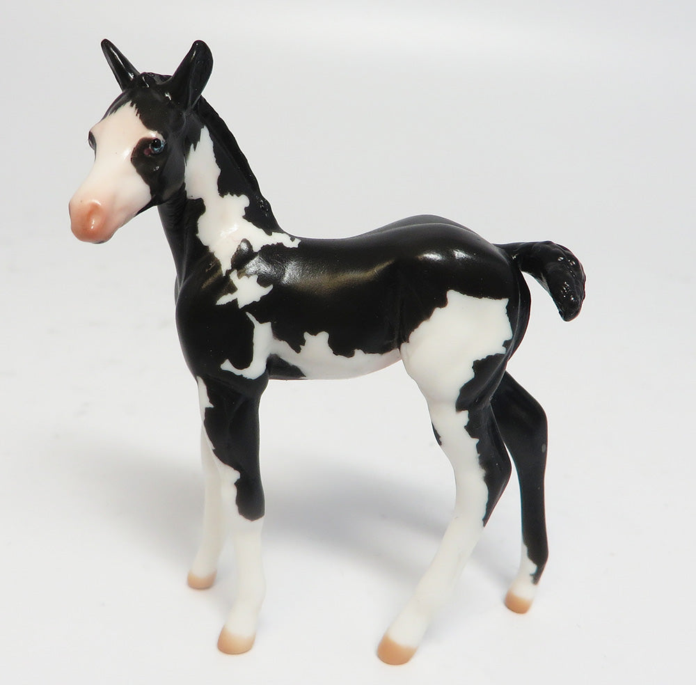BITTY BABY-LE-4 BLACK OVERO W/ BLUE EYES FOAL CHIP BY CARRIE KELLER EQUINE AFFAIR 2017