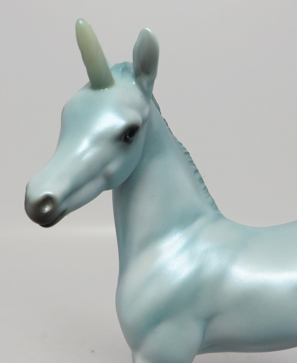 BLUE BELLE-OOAK BLUE TURNED HEAD UNICORN MODEL HORSE EQ 2017