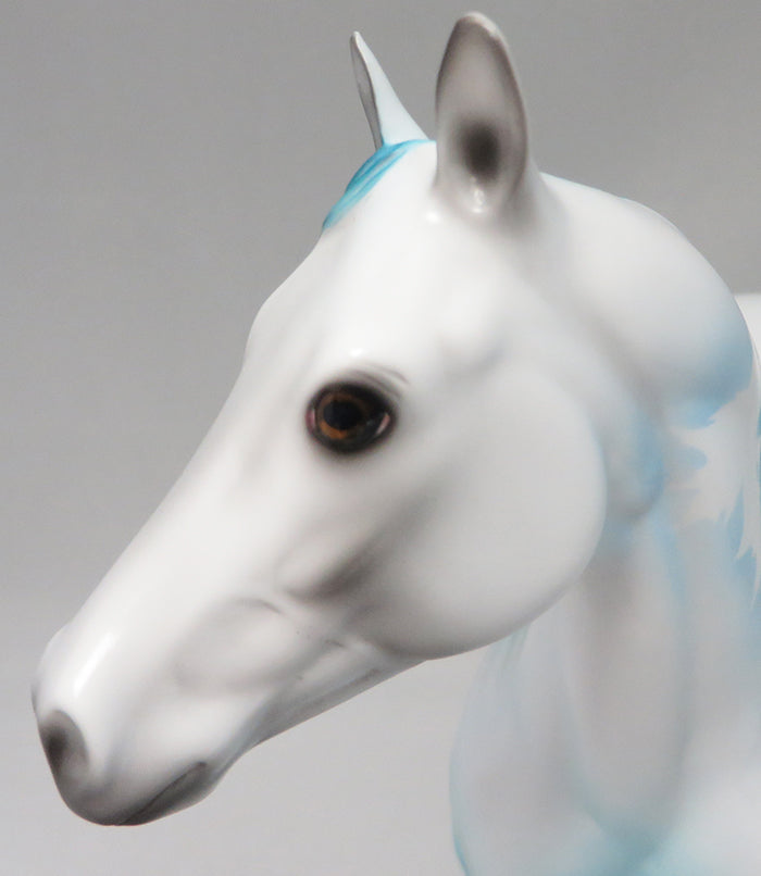 BLU SKYE-OOAK FALL DECORATOR ISH MODEL HORSE BY DAWN QUICK 9/7