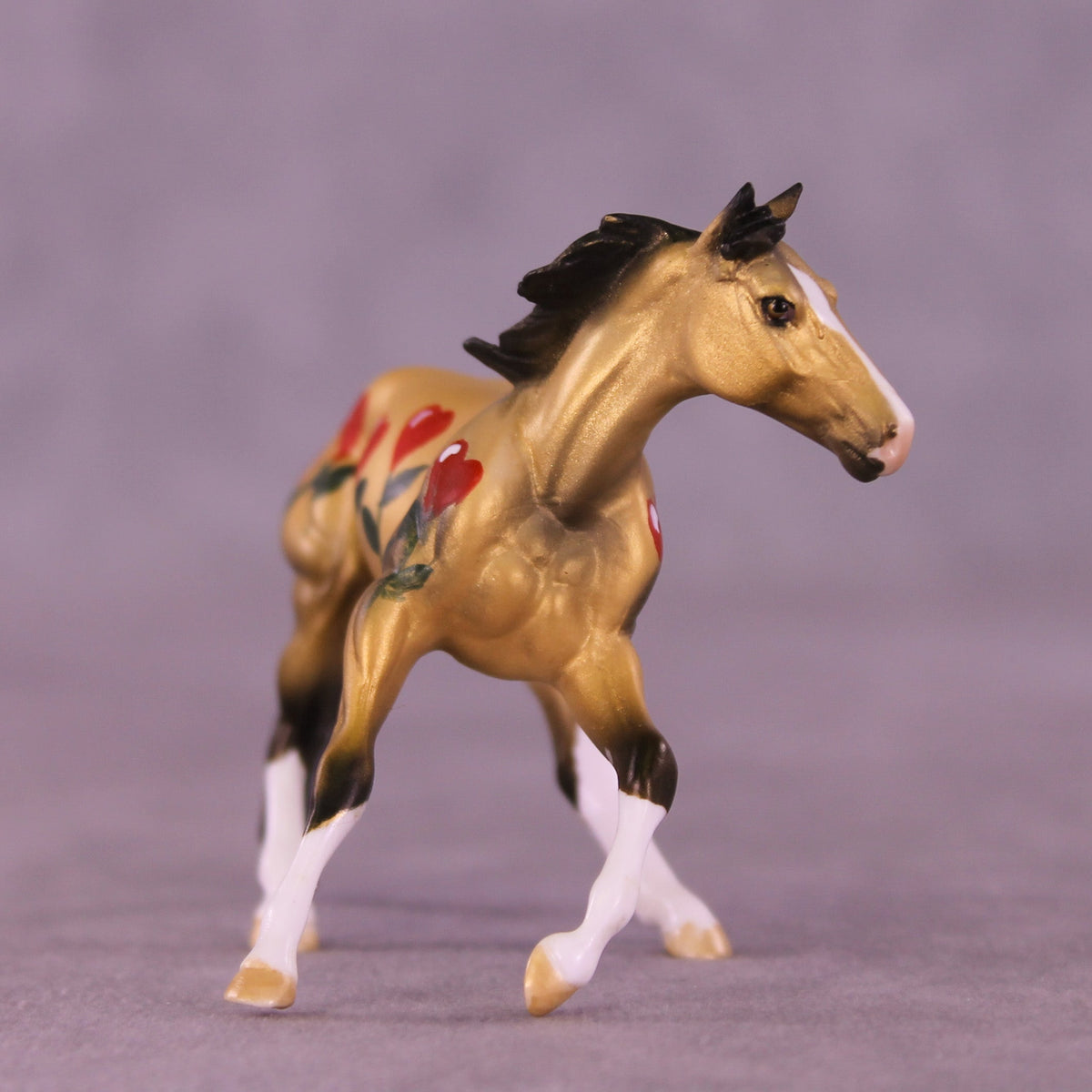 Charmed OOAK Chip Cutting Horse by Dawn Quick VV26
