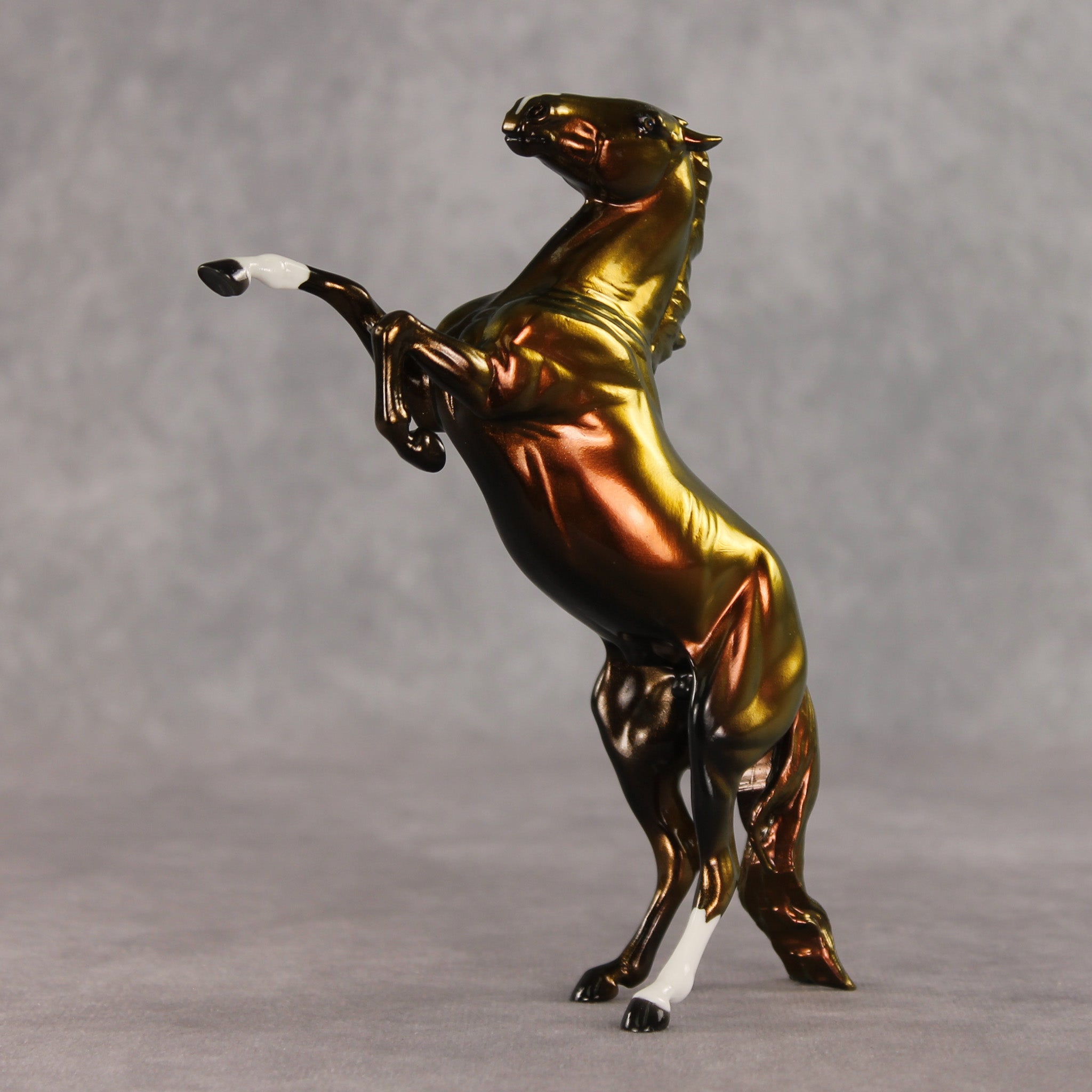 Chili Flake OOAK Pebble Mustang by Erin Corbett VV26