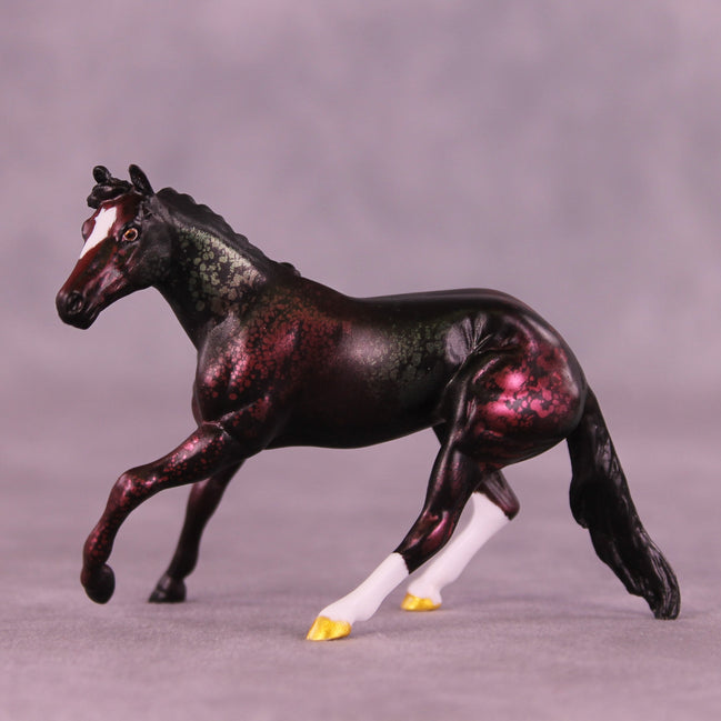 Christmas Kaleidoscope OOAK Chip Cutting Horse by Anna Rieck HS25