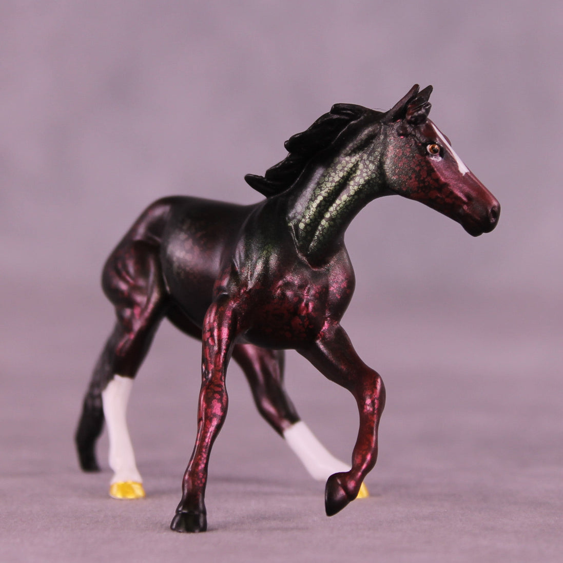 Christmas Kaleidoscope OOAK Chip Cutting Horse by Anna Rieck HS25