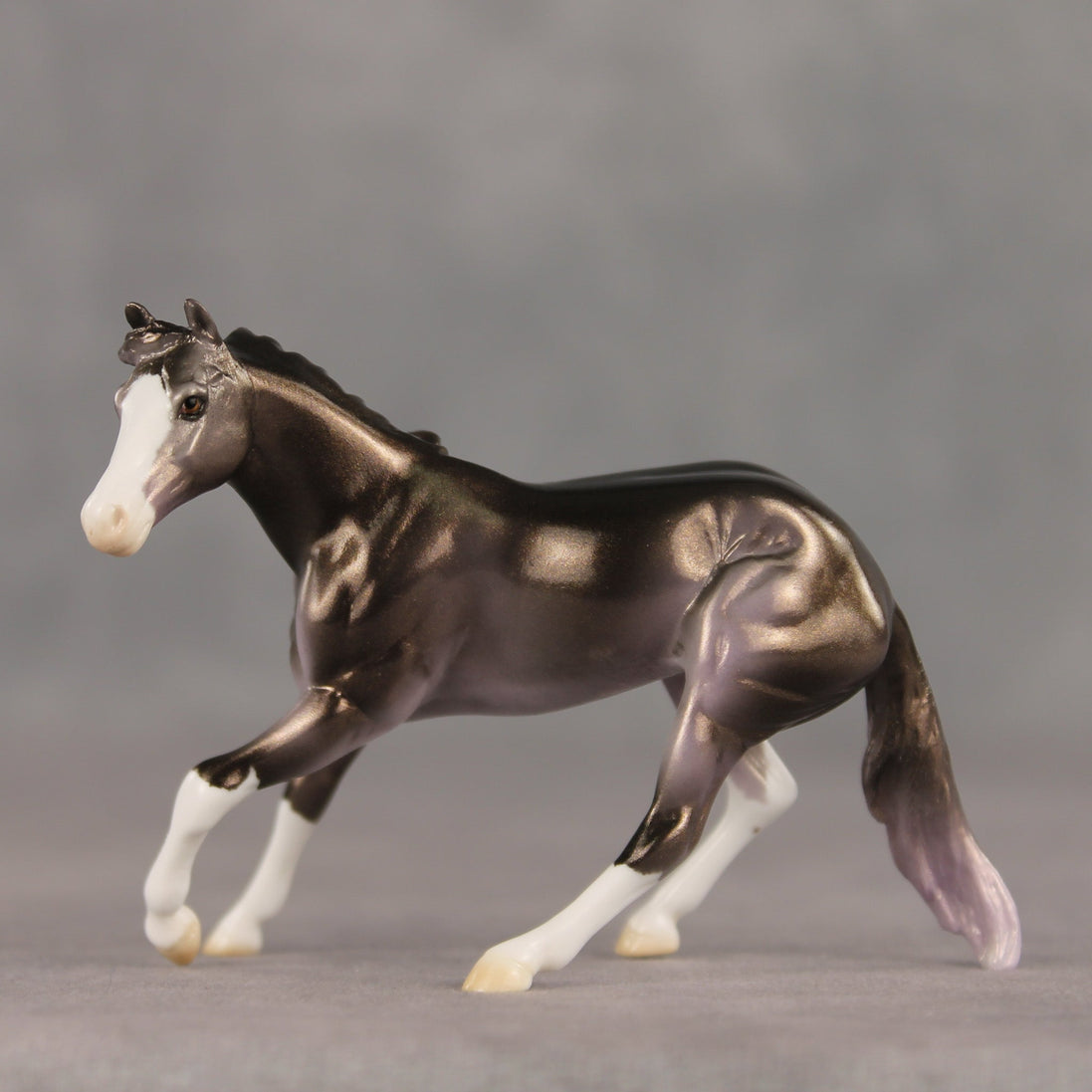 City Park OOAK Chip Cutting Horse by Ellen Robbins SHCF26