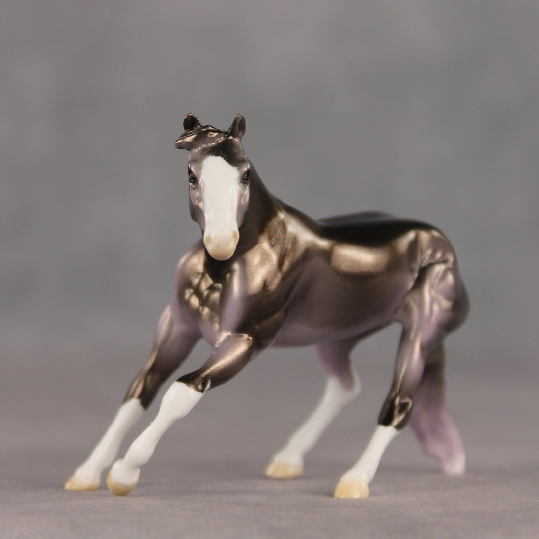 City Park OOAK Chip Cutting Horse by Ellen Robbins SHCF26