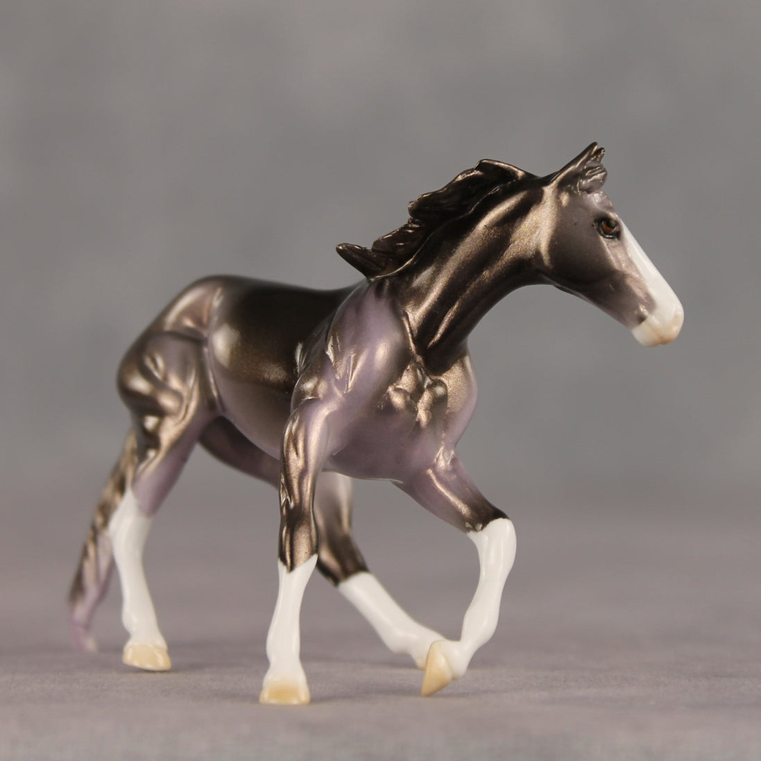 City Park OOAK Chip Cutting Horse by Ellen Robbins SHCF26