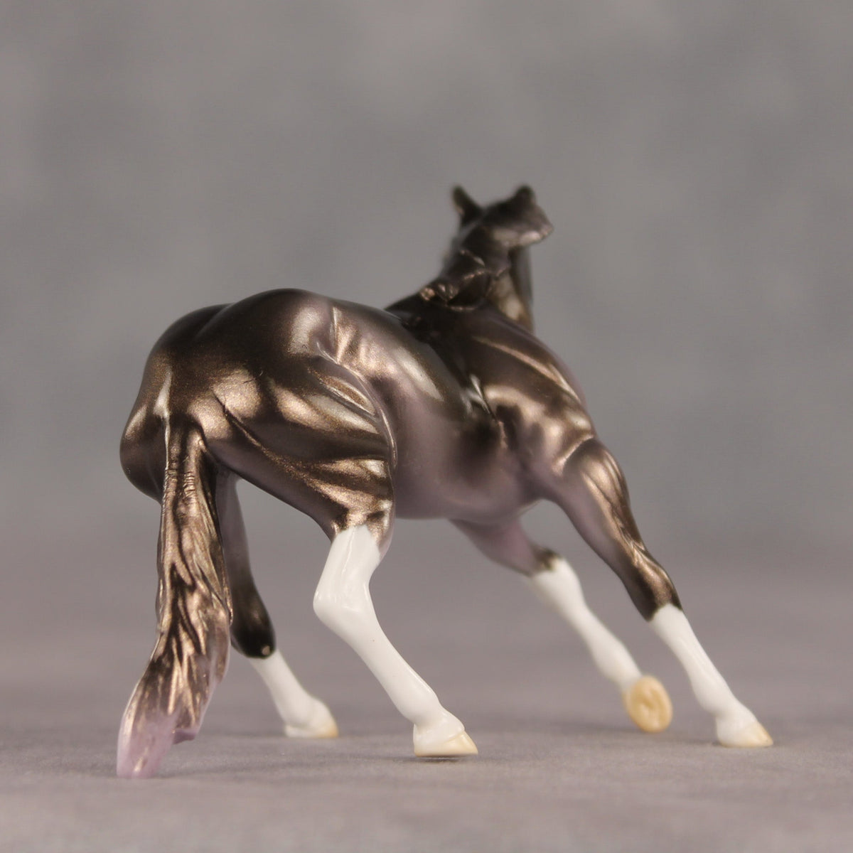 City Park OOAK Chip Cutting Horse by Ellen Robbins SHCF26