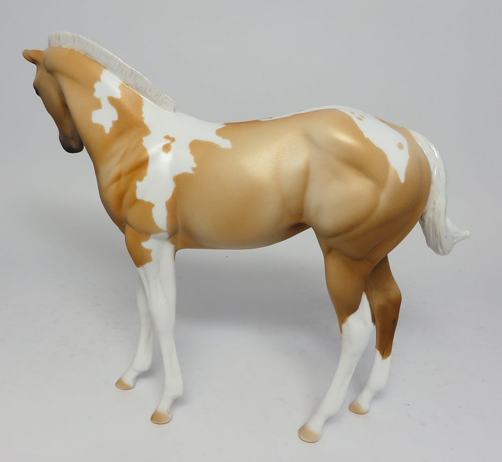 COTTON TAIL-LE-2 PALAMINO PINTO COLT MODEL HORSE 5/1 COLT