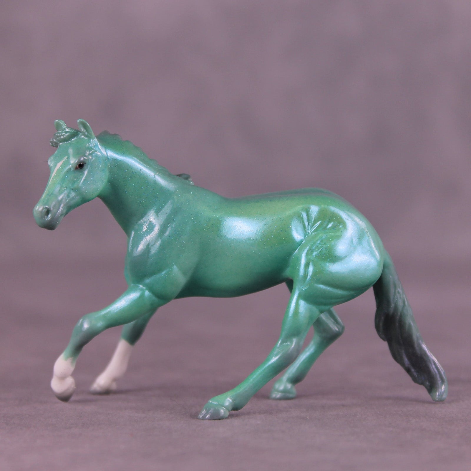 Crest OOAK Chip Cutting Horse by Erin Corbett MM25 Group C