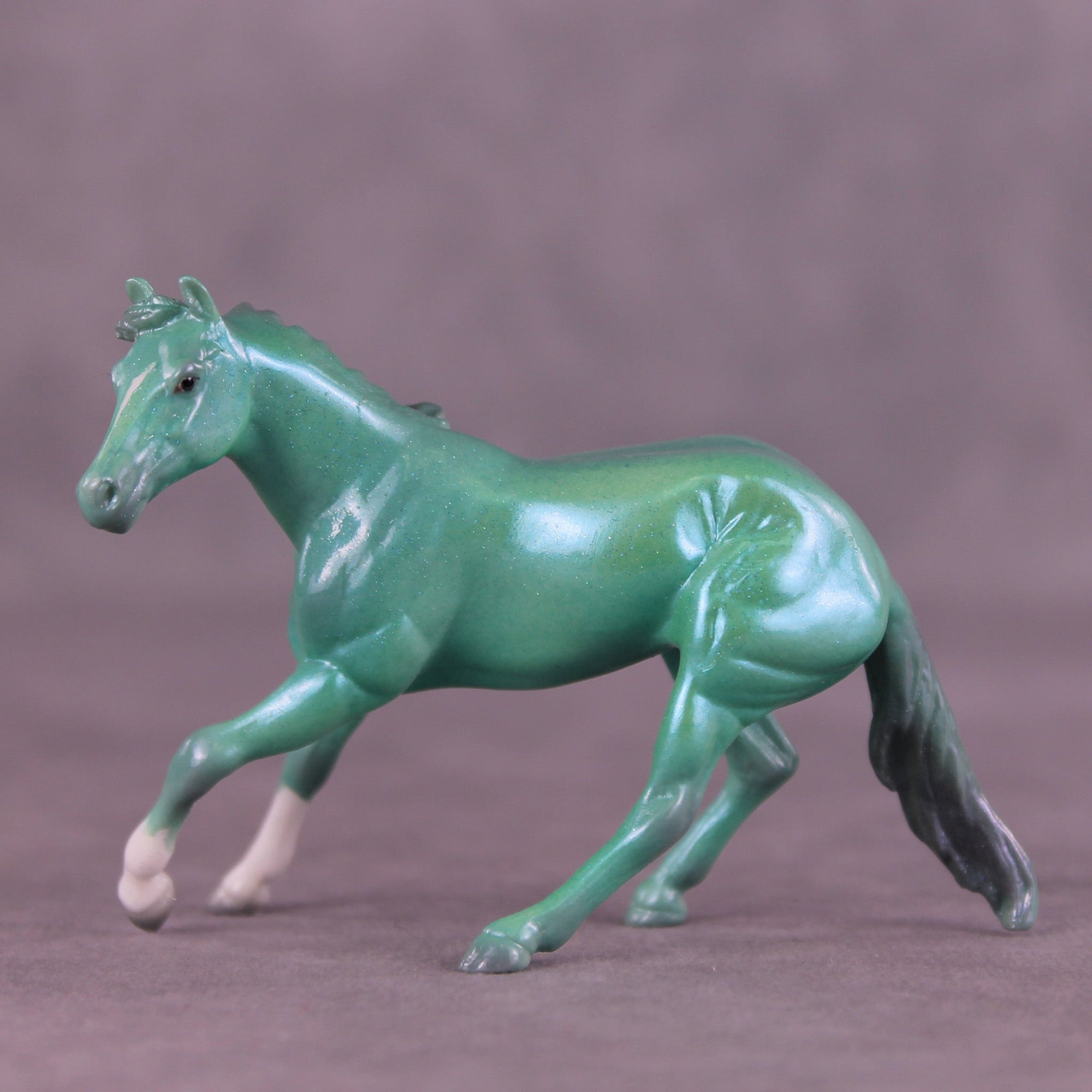 Crest OOAK Chip Cutting Horse by Erin Corbett MM25 Group C