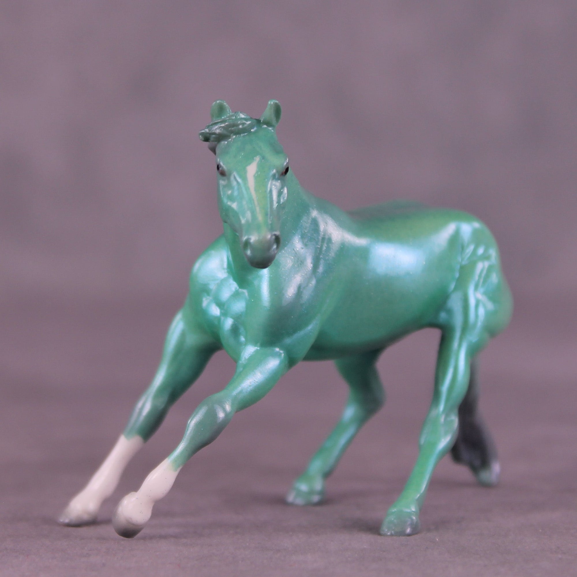 Crest OOAK Chip Cutting Horse by Erin Corbett MM25 Group C