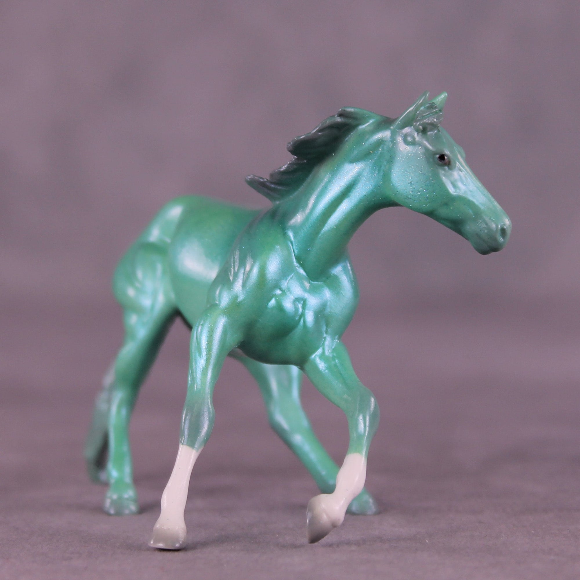 Crest OOAK Chip Cutting Horse by Erin Corbett MM25 Group C