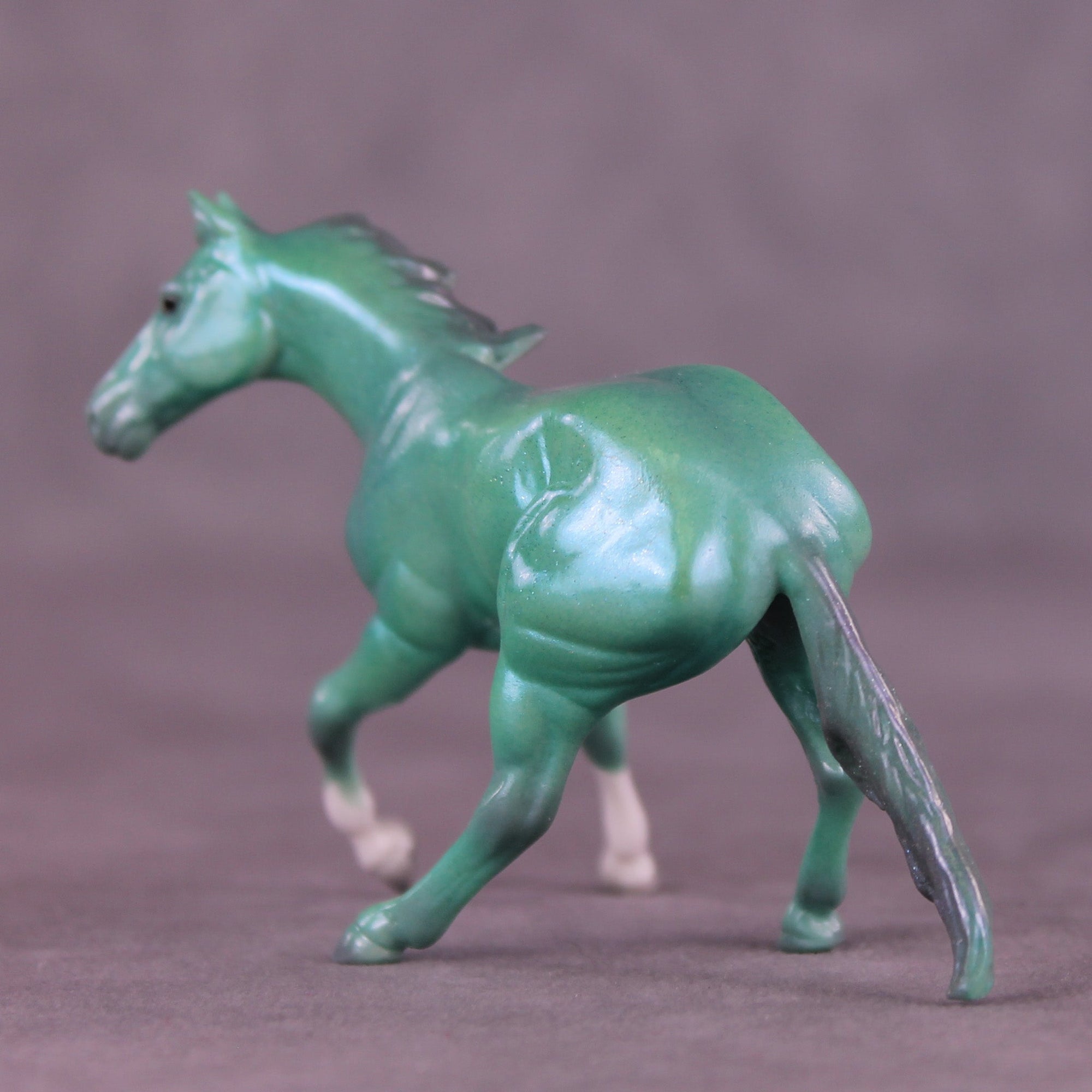 Crest OOAK Chip Cutting Horse by Erin Corbett MM25 Group C