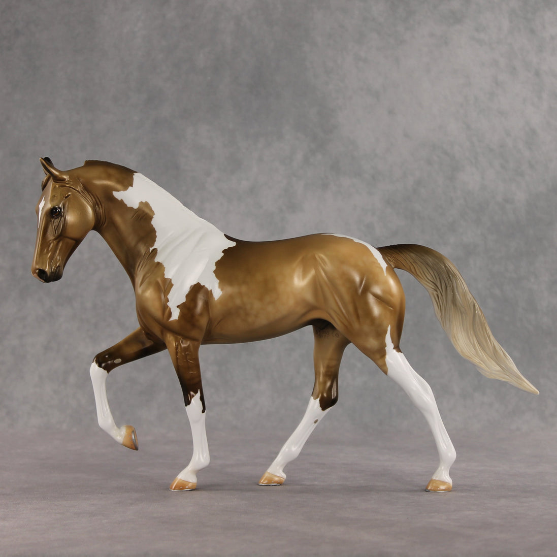Crom OOAK Tennessee Walker by Julie Keim VV26