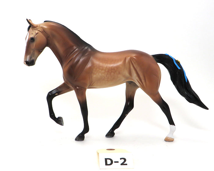 DUST DEVIL - BUCKSKIN TENNESSEE WALKER by Caroline Boydston - D2 LEFT REAR WHITE SOCK -10/9
