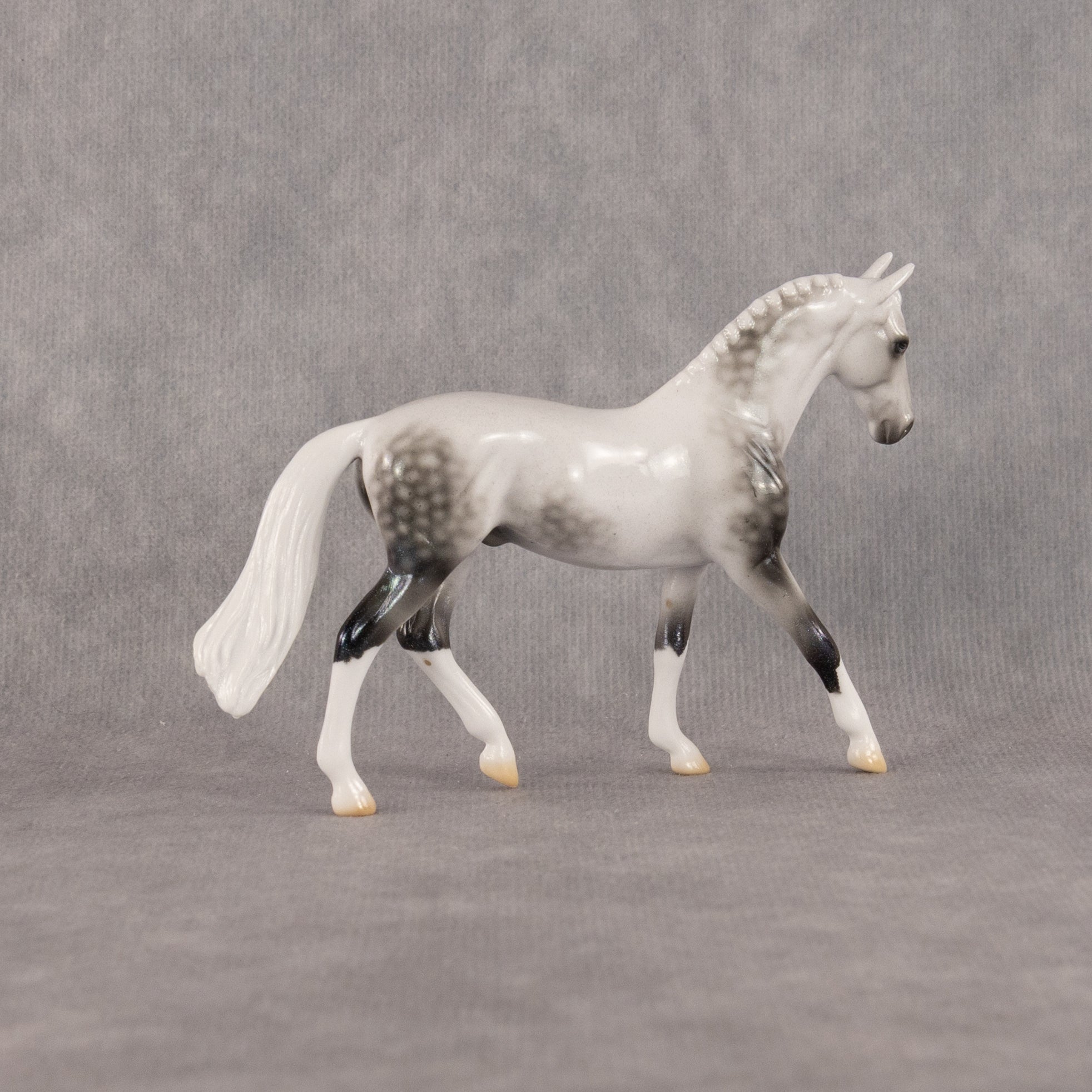 Deneb OOAK Chip Warmblood by Ellen Robbins SCD26