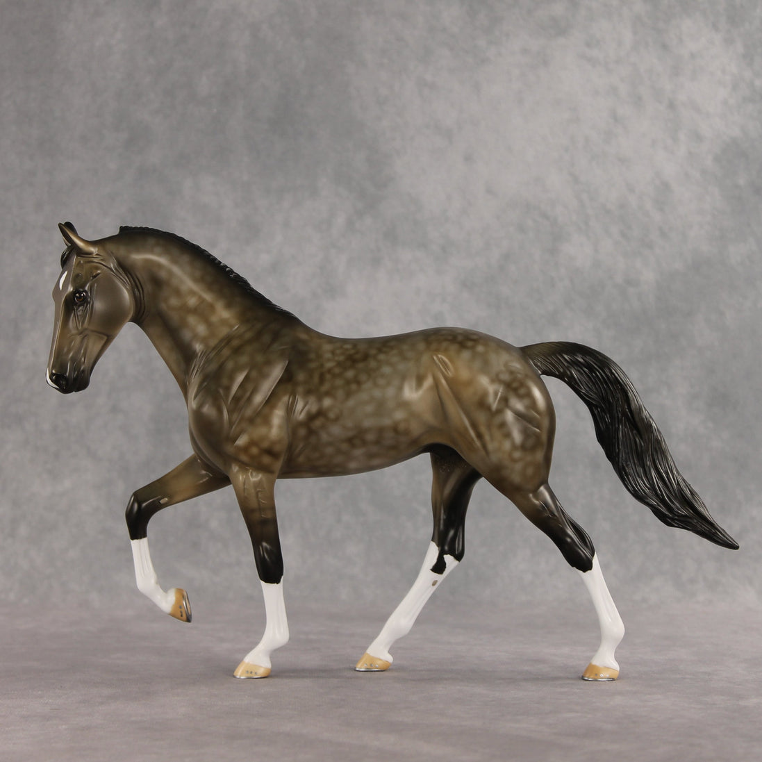 Disco Down OOAK Tennessee Walker by Anna Rieck VV26