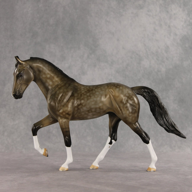 Disco Down OOAK Tennessee Walker by Anna Rieck VV26