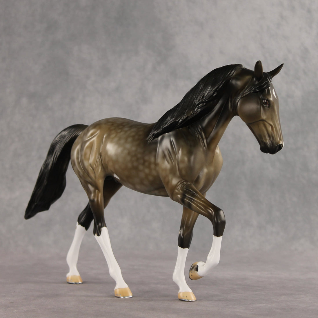 Disco Down OOAK Tennessee Walker by Anna Rieck VV26