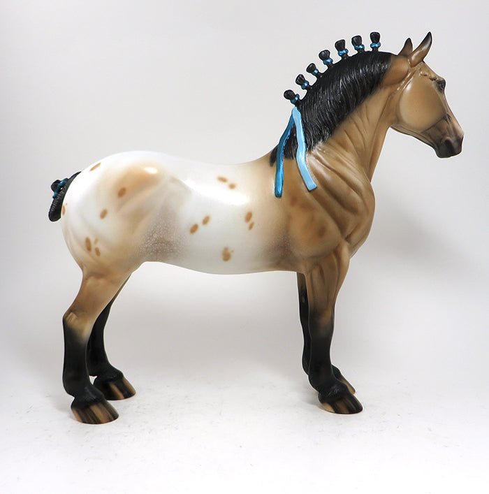 DRAFTER MODEL HORSE