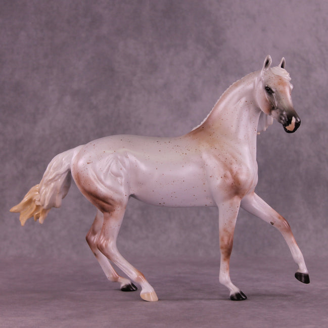 First Snow OOAK FCM Arabian Mare by Ellen Robbins HS25