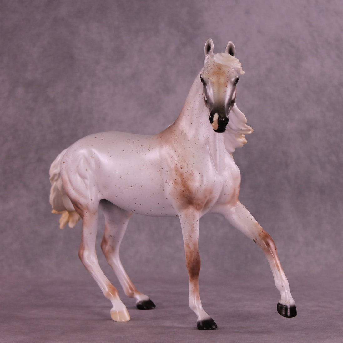 First Snow OOAK FCM Arabian Mare by Ellen Robbins HS25