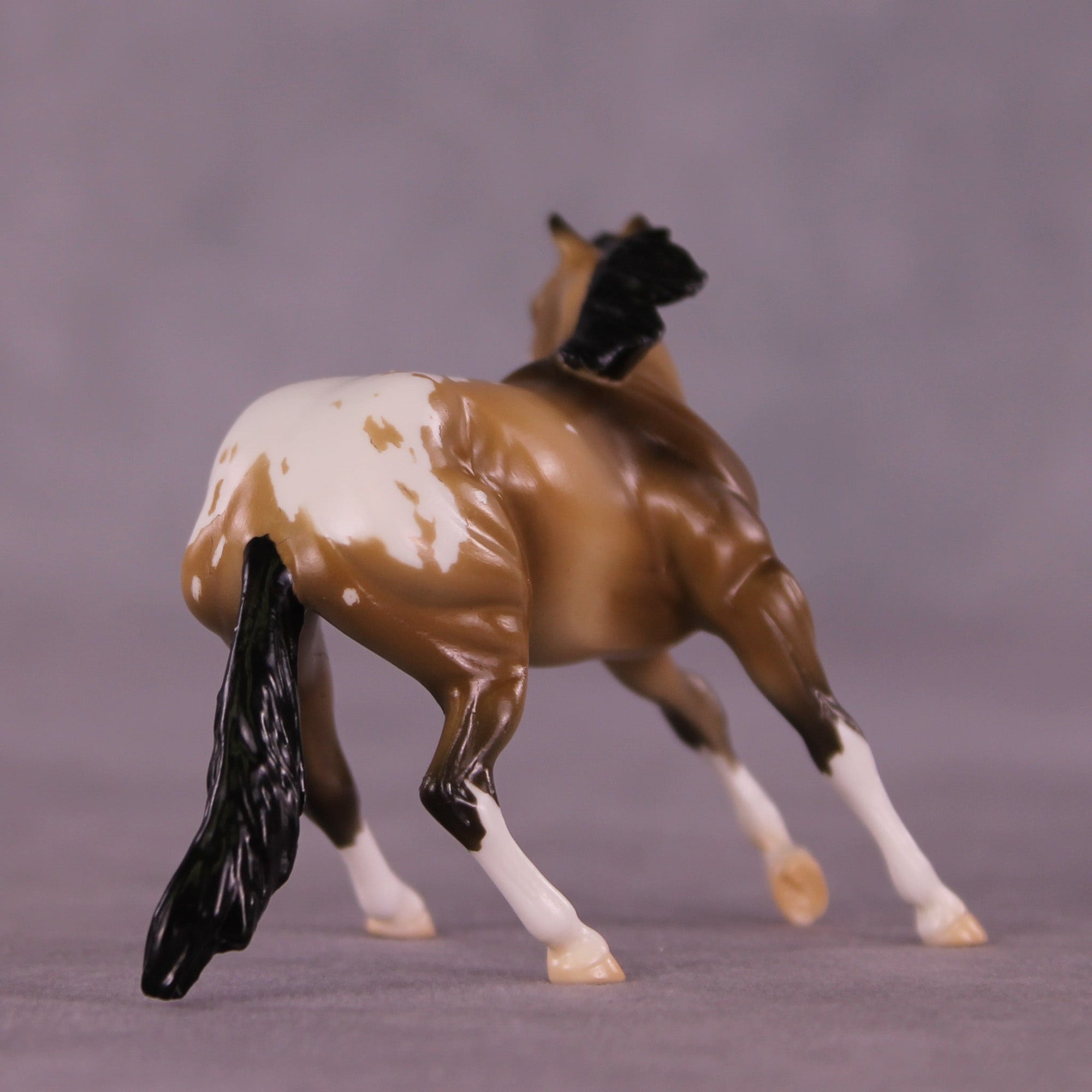 Fran OOAK Chip Cutting Horse by Erin Corbett MM25 Group A