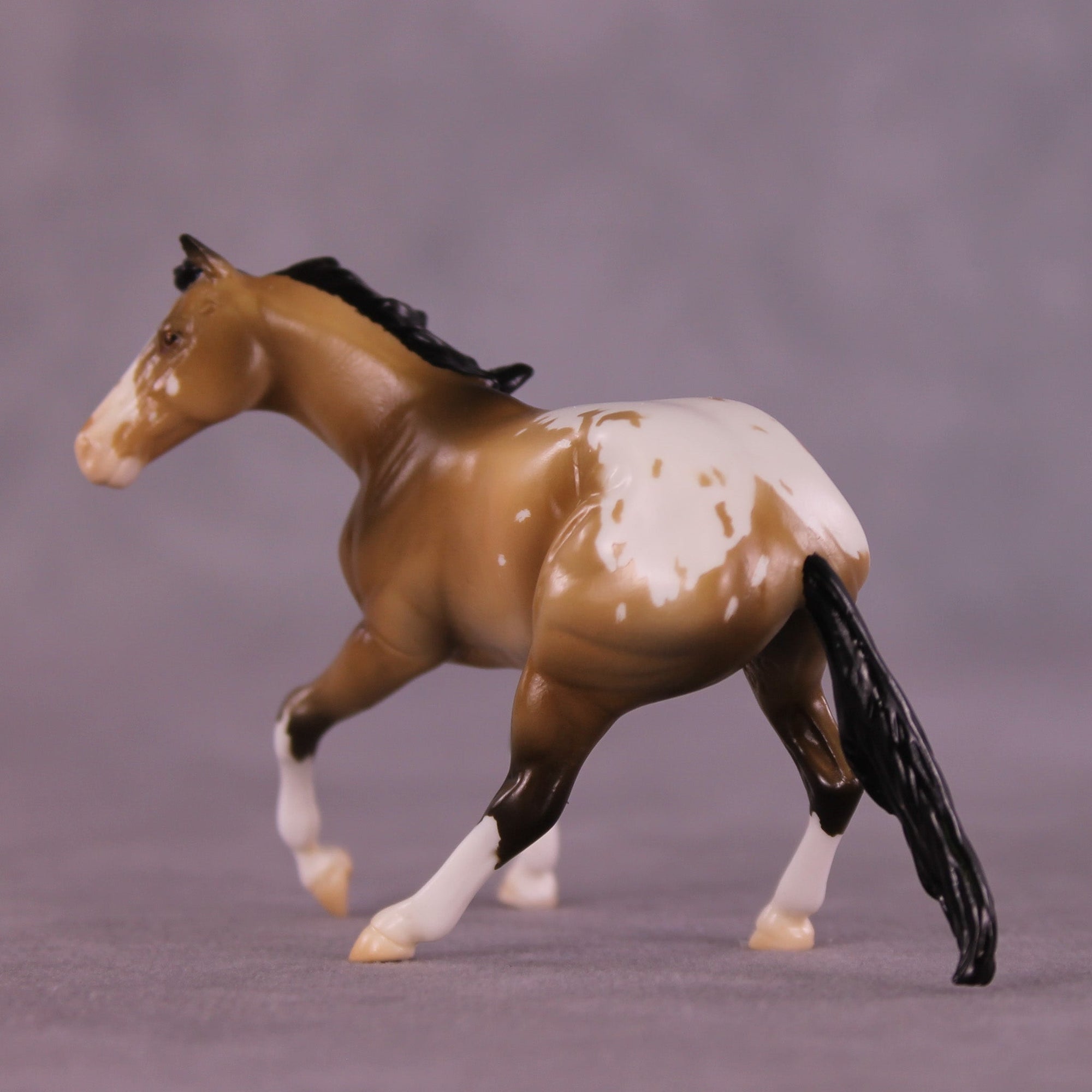 Fran OOAK Chip Cutting Horse by Erin Corbett MM25 Group A