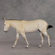 Gladly Different OOAK FCM Pebble Mule  by Ellen Robbins VV26