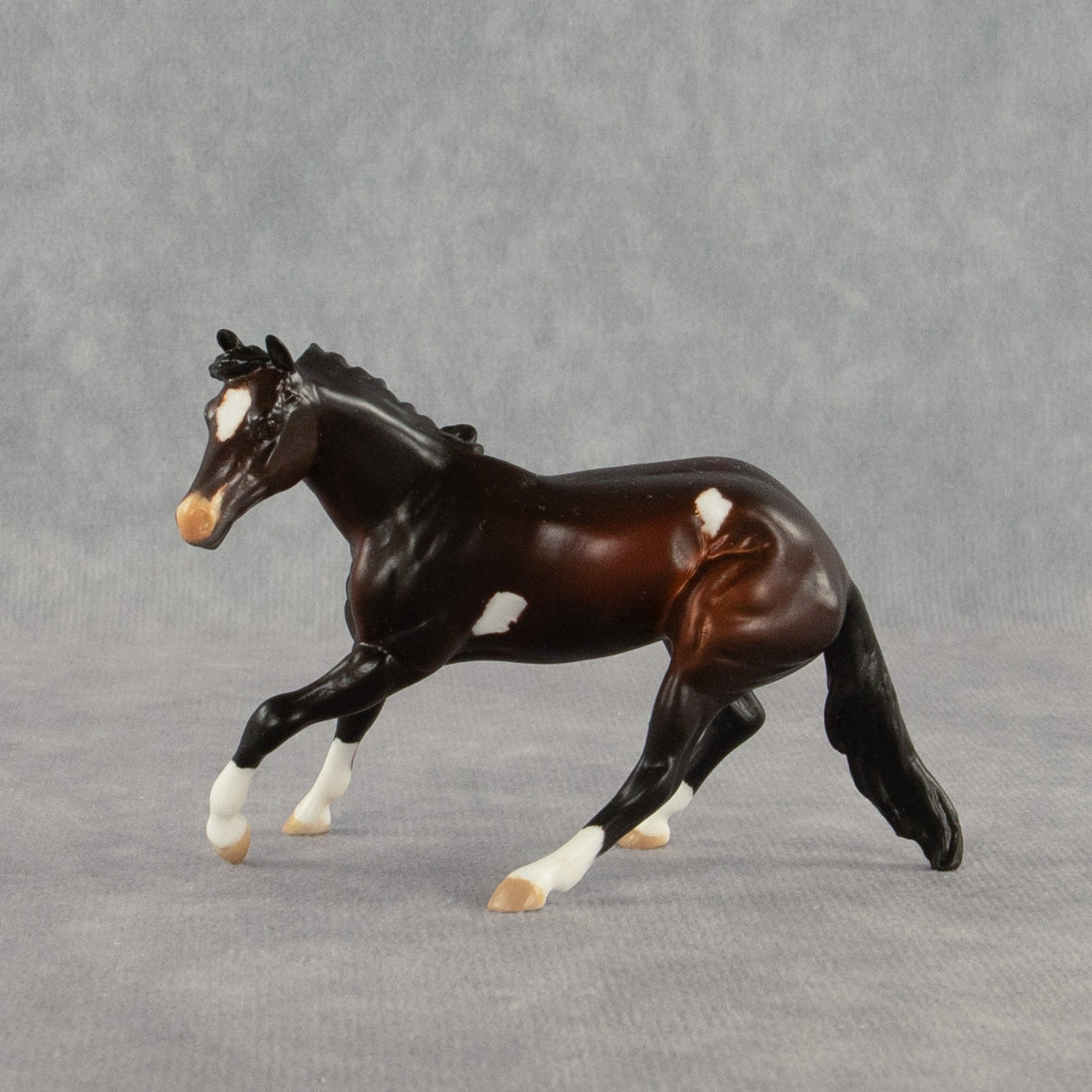Glee Project OOAK Chip Cutting Horse by Anna Rieck EQ26