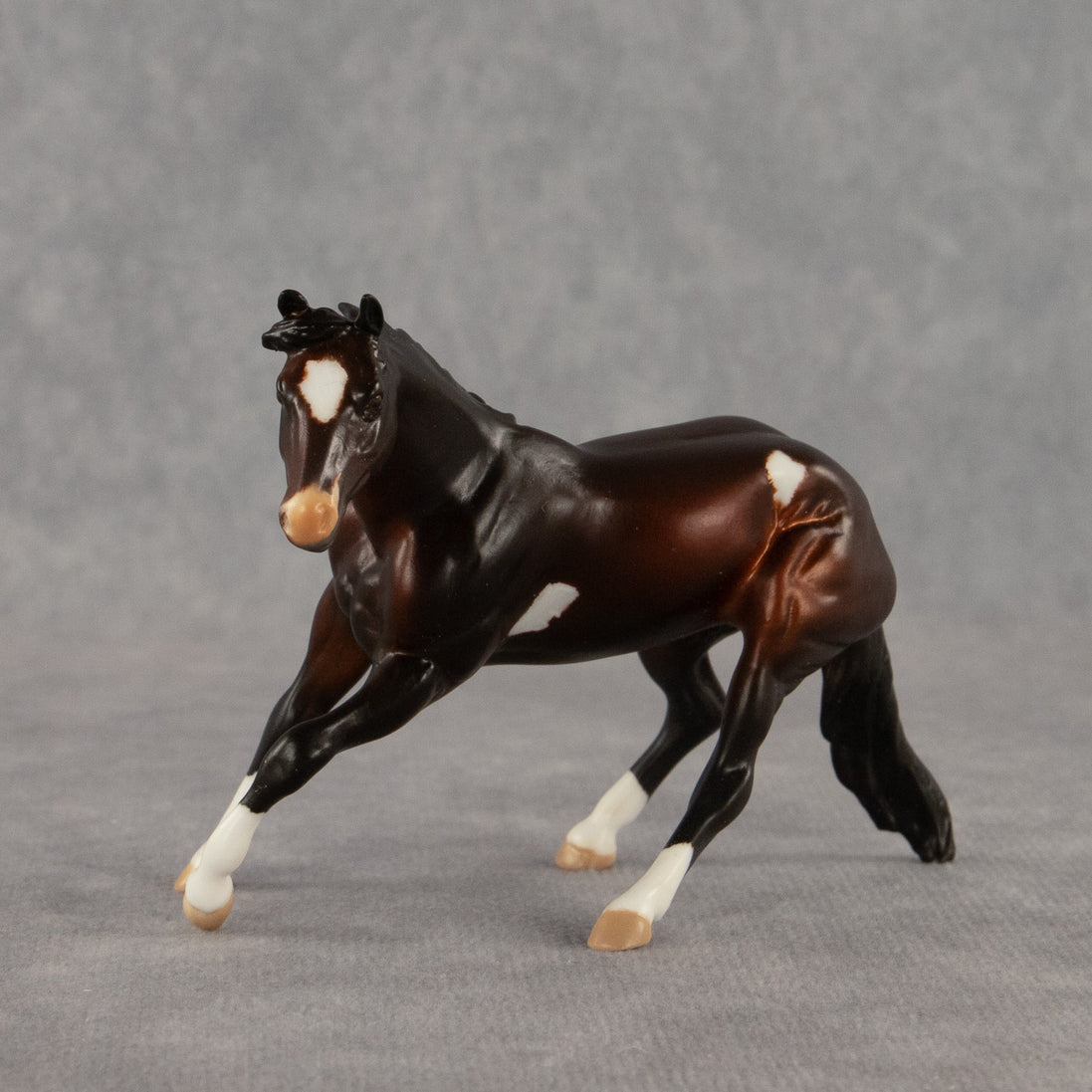 Glee Project OOAK Chip Cutting Horse by Anna Rieck EQ26