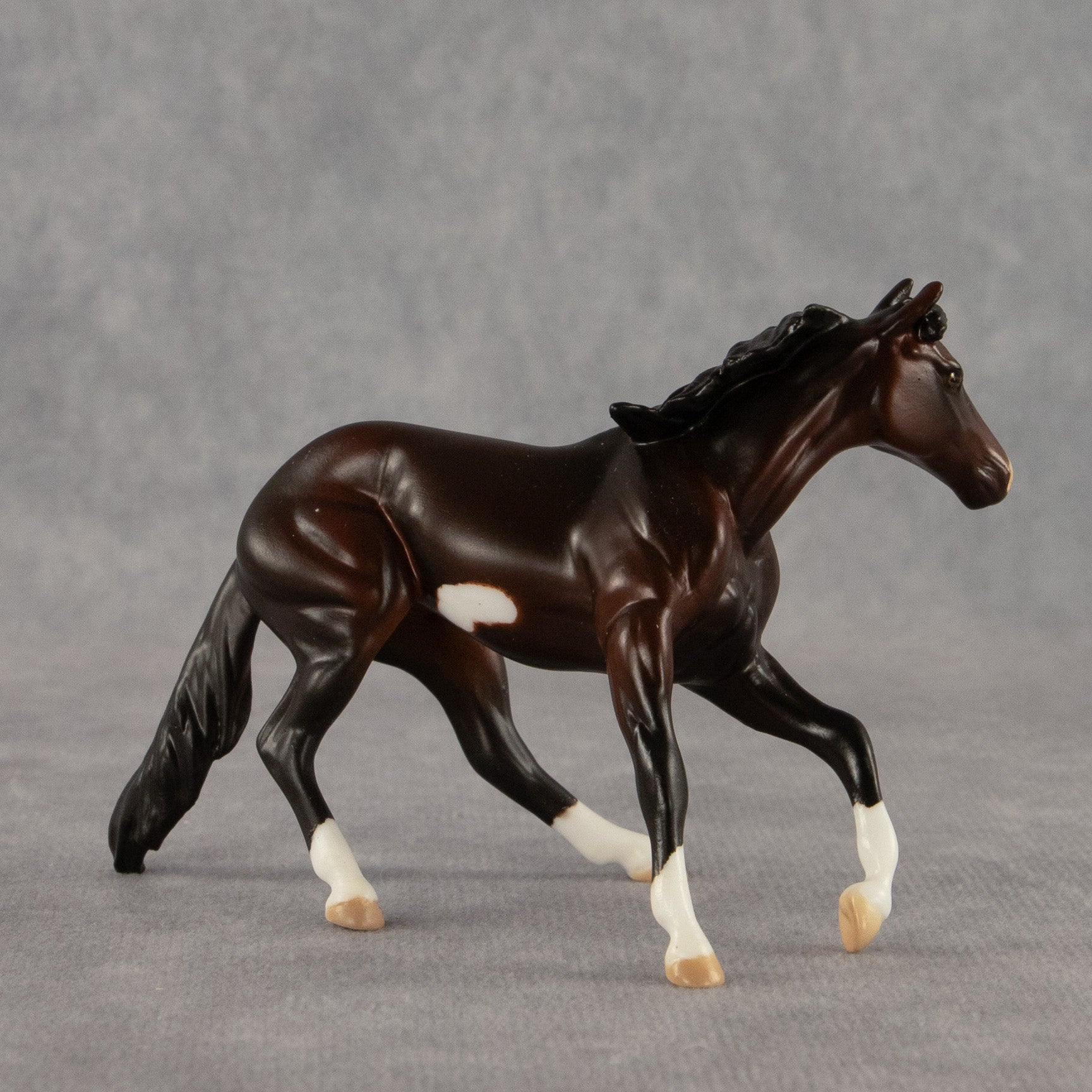 Glee Project OOAK Chip Cutting Horse by Anna Rieck EQ26