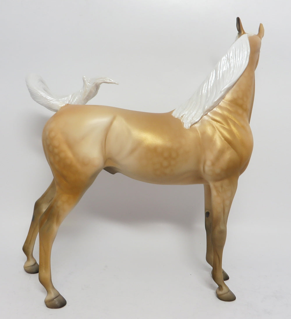 GOLDEN MIST-OOAK CUSTOM DAPPLE PALOMINO ARABIAN WHS 2017