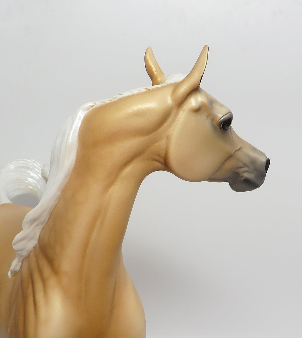 GOLDEN MIST-OOAK CUSTOM DAPPLE PALOMINO ARABIAN WHS 2017