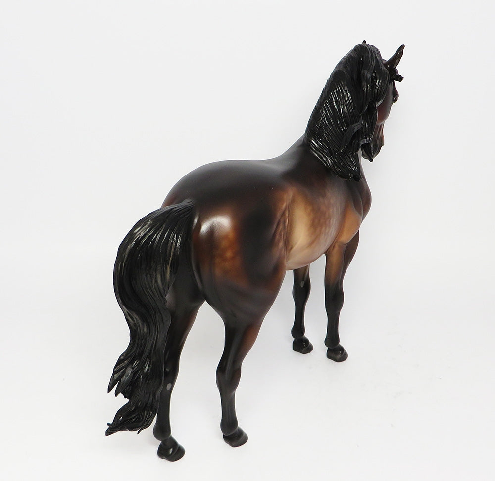 GRAND CENTRAL STATION-OOAK DARK DAPPLE BAY ANDALUSIAN MODEL HORSE EQ 2017