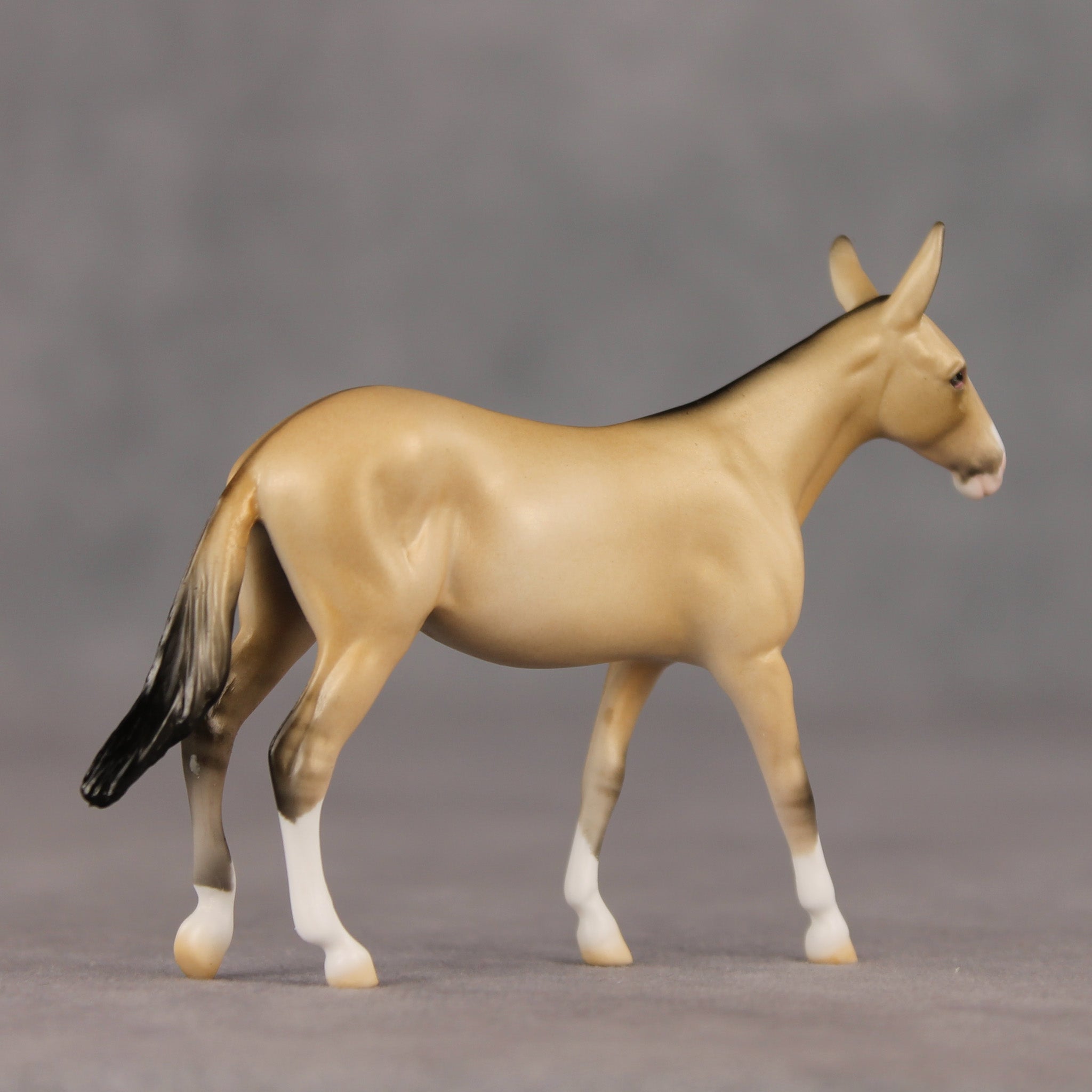 Guidebook OOAK Chip Mule by Ellen Robbins SHCF26